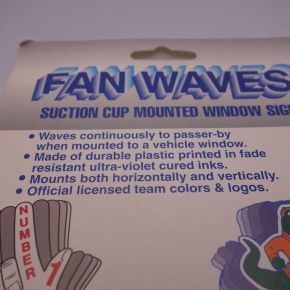 Tampa Bay Buccaneers Fan Waves Suction Cup Mounted Window Sign New w/ Packaging - Picture 6 of 6